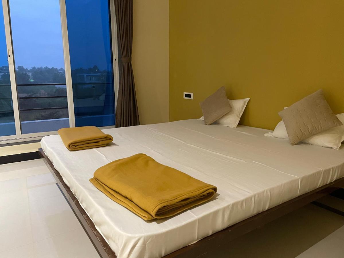 Scarlet Resort Alibag Alībāg Exterior photo